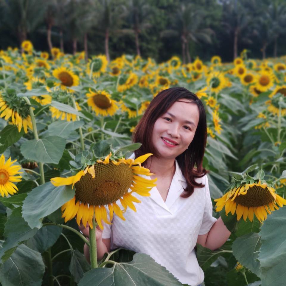 Giám đốc Nguyễn Thị Hằng